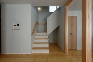回り階段　注文住宅の実例